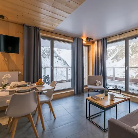 Lagrange L'ecrin Du Badet Hotel apartamentowy Aragnouet